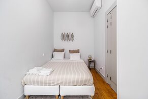 Nomad s Padaria Flats Tiled Walls