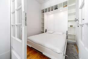 Nomad s Padaria Flats Tiled Walls