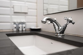 Nomad s Padaria Flats Tiled Walls