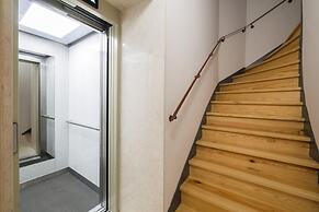 Nomad s Augusta Collection - Comfort