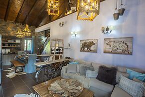 Dandy On The Hill 1 103 sq m Up to 7 People