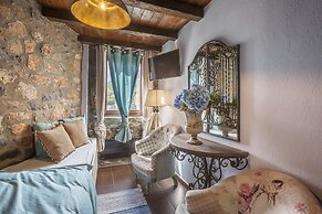 Dandy On The Hill 1 103 sq m Up to 7 People