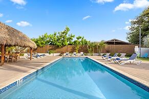 Turibana Plaza Suite 12