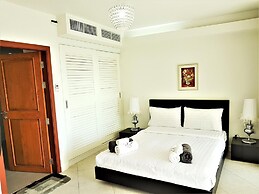 G202 Sea View Swimming Pool Jacuzzi 500m to the Beach