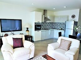 G202 Sea View Swimming Pool Jacuzzi 500m to the Beach