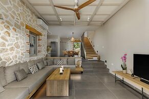 Armonia II Villa in Paxi