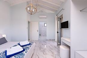 Villa Vera - With Private Heated Pool Jacuzzi