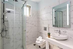 Villa Vera - With Private Heated Pool Jacuzzi