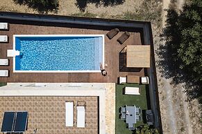 Villa Vera - With Private Heated Pool Jacuzzi
