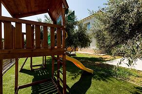 Villa Vera - With Private Heated Pool Jacuzzi