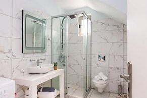 Villa Vera - With Private Heated Pool Jacuzzi