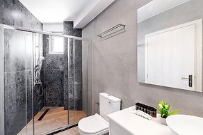 Luxury Villa Oasis 11 Bedrooms With Heated Pool