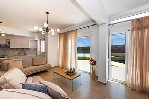 Luxury Villa Oasis 11 Bedrooms With Heated Pool