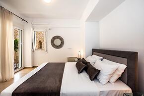 Luxury Villa Oasis 11 Bedrooms With Heated Pool