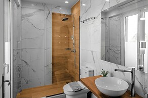 Luxury Villa Oasis 11 Bedrooms With Heated Pool