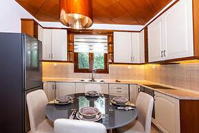 Villa Avra - With Private Pool