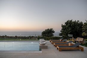 Villa Heora - The Floating Residence