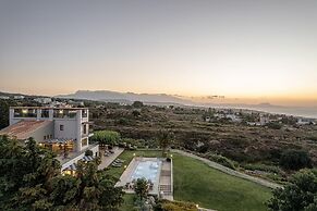 Villa Heora - The Floating Residence