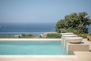 Villa Heora - The Floating Residence