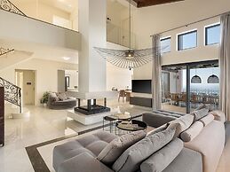 Villa Heora - The Floating Residence