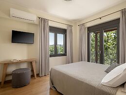 Villa Heora - The Floating Residence