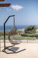 Villa Heora - The Floating Residence