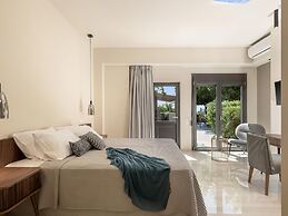 Villa Heora - The Floating Residence