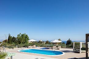Villa Natura - With Private Heated Pool