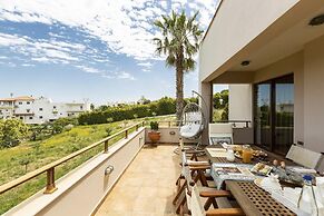 Villa Natura - With Private Heated Pool