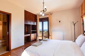 Villa Natura - With Private Heated Pool