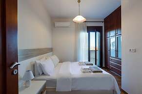 Villa Natura - With Private Heated Pool