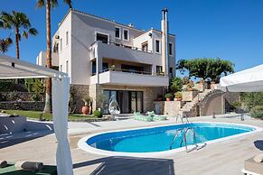 Villa Natura - With Private Heated Pool