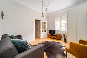 Nomad s By Sta Catarina Flats - 3bed Moments