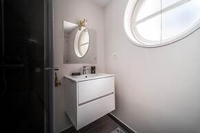 Nomad s By Sta Catarina Flats - 3bed Moments