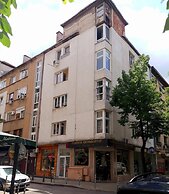 Top Centre Apartment Next to Vitosha Boulevard