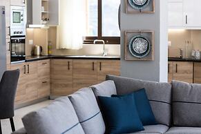 Villa Chnaris - Private Pool and Sauna