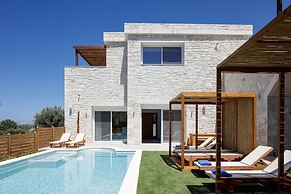 Mandana Villa - With Private Pool Jacuzzi