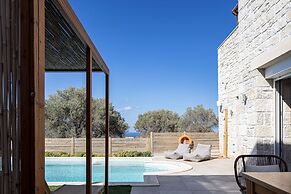 Mandana Villa - With Private Pool Jacuzzi