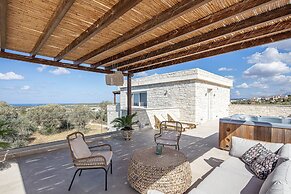 Mandana Villa - With Private Pool Jacuzzi