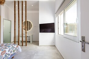 Mandana Villa - With Private Pool Jacuzzi