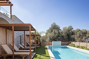 Mandana Villa - With Private Pool Jacuzzi