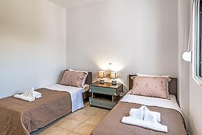 Villa Guinevere-with Private Pool