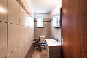 Villa Guinevere-with Private Pool