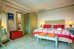 Anastasia Villa - Timeless Elegant Sanctuary With Panoramic Views
