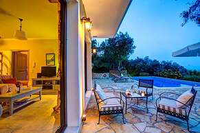 Anastasia Villa - Timeless Elegant Sanctuary With Panoramic Views