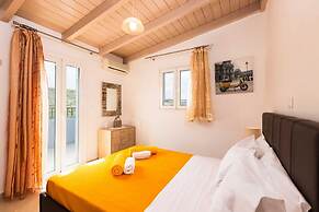 Blue Villa 2 - With Private Pool