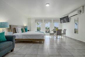 Turibana Plaza Suite 1