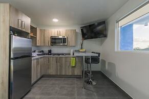 Turibana Plaza Suite 6 w Balcony