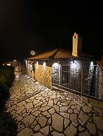 Dandy Villas Dimitsana - a Family Ideal Charming Home in a Quaint Hist