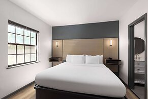 Ramada by Wyndham Studio Suites Dothan